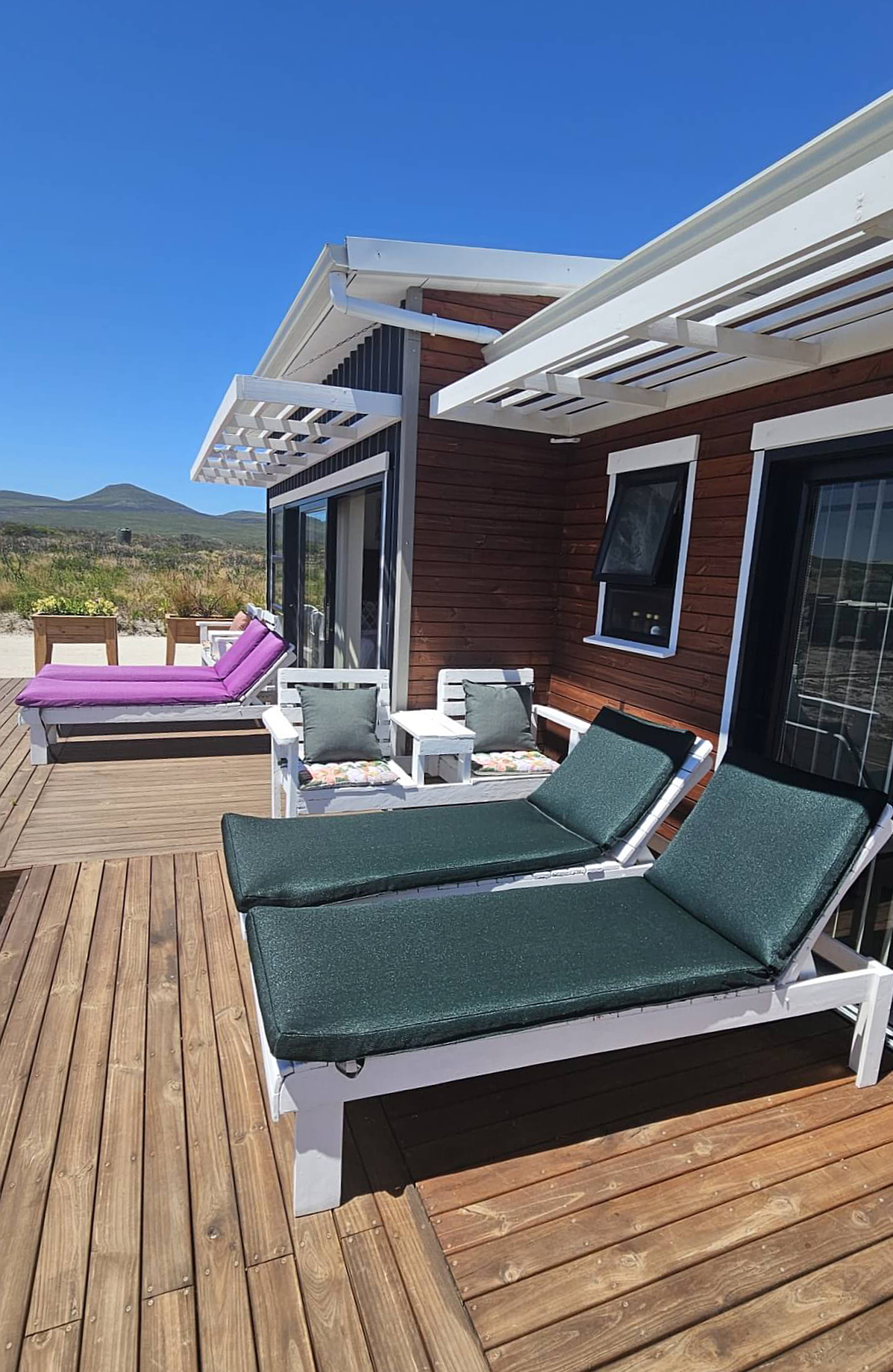 Kelp Double Room 4 patio